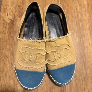 Tan & Blue Frayed Canvas Espadrille Flats